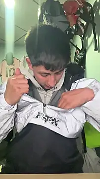 Stiven 017 online show from March 22, 2026, 2:26 am