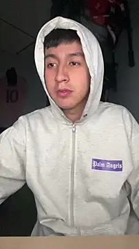 Stiven 017 online show from March 24, 2026, 2:44 am
