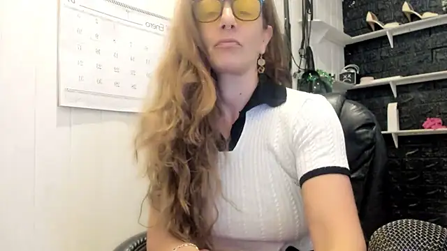 Snapshot of jessiburningheels chatting on January 10, 2026, 8:53 am jessiburningheels online show from January 10, 2026, 8:53 am