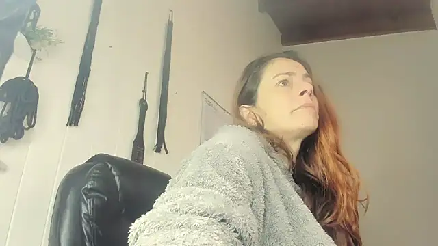 jessiburningheels online show from May 31, 2026, 12:33 pm