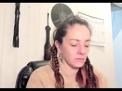 jessiburningheels online show from June 21, 2026, 10:21 am