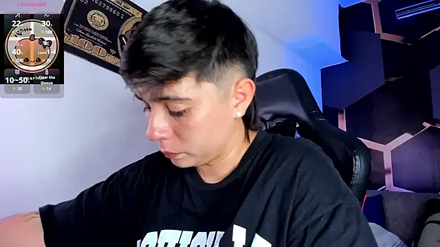 Snapshot of AbbySmiitth_ chatting on November 5, 2025, 7:28 pm AbbySmiitth online show from November 5, 2025, 7:28 pm