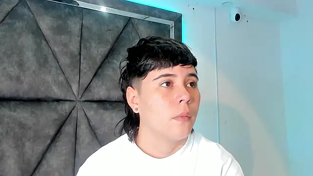 Snapshot of AbbySmiitth_ chatting on June 15, 2026, 9:36 pm AbbySmiitth online show from June 15, 2026, 9:36 pm