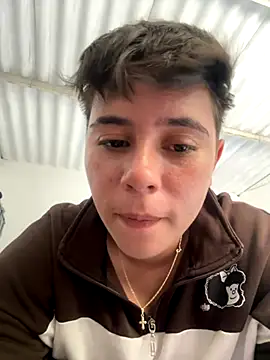 Snapshot of AbbySmiitth_ chatting on November 13, 2025, 5:06 pm AbbySmiitth online show from November 13, 2025, 5:06 pm