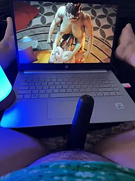 yourcutesarah online show from November 14, 2025, 1:48 pm