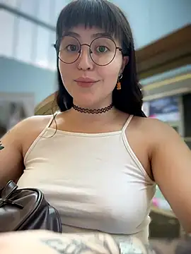 meow girl online show from July 24, 2026, 10:33 am