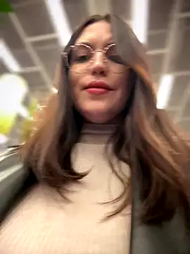 meow girl online show from December 14, 2025, 5:07 pm