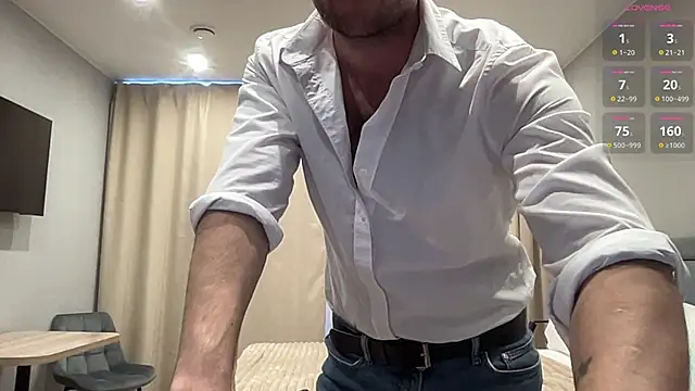 cute mark online show from October 17, 2025, 10:18 am