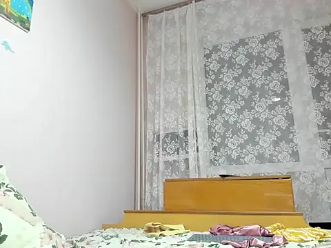 Snapshot of ElektraShine29 chatting on July 10, 2026, 7:58 pm ElektraShine29 online show from July 10, 2026, 7:58 pm
