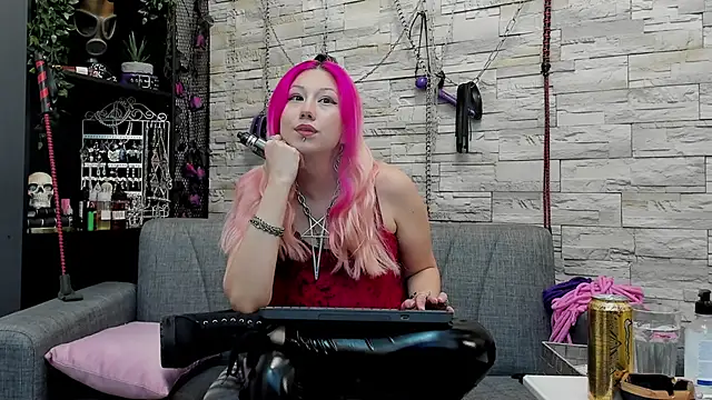 CruelMistress online show from December 11, 2024, 1:05 am