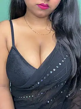 Snapshot of Ishaani_0 chatting on July 11, 2026, 6:30 pm Ishaani 0 online show from July 11, 2026, 6:30 pm