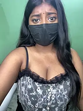 Snapshot of Ishaani_0 chatting on August 1, 2026, 7:23 pm Ishaani 0 online show from August 1, 2026, 7:23 pm