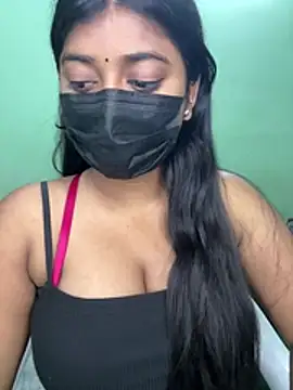 Snapshot of Ishaani_0 chatting on August 6, 2026, 4:46 pm Ishaani 0 online show from August 6, 2026, 4:46 pm