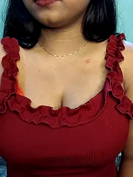 Snapshot of Ishaani_0 chatting on February 14, 2026, 11:43 am Ishaani 0 online show from February 14, 2026, 11:43 am