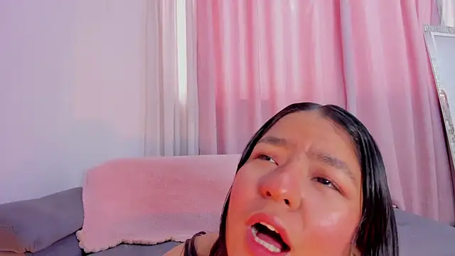 HayamiKioto online show from November 11, 2025, 1:17 pm