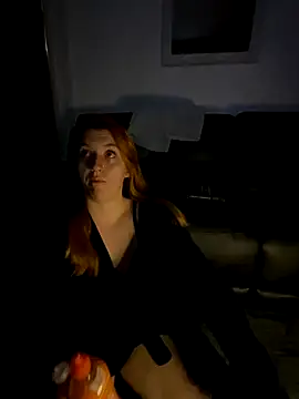 Snapshot of Stoner_BarbieXX chatting on November 5, 2025, 10:46 pm Stoner BarbieXX online show from November 5, 2025, 10:46 pm