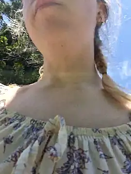 Snapshot of Public_Katrisha chatting on December 5, 2025, 3:10 pm Public Katrisha online show from December 5, 2025, 3:10 pm