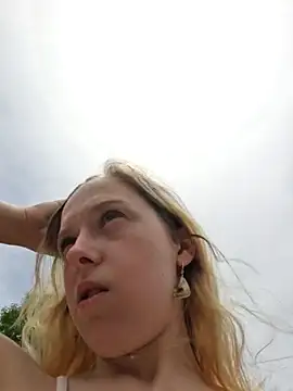 Snapshot of Public_Katrisha chatting on November 27, 2025, 3:45 pm Public Katrisha online show from November 27, 2025, 3:45 pm