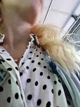 Snapshot of Public_Katrisha chatting on October 10, 2025, 1:23 pm Public Katrisha online show from October 10, 2025, 1:23 pm