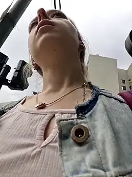 Snapshot of Public_Katrisha chatting on October 22, 2025, 3:33 pm Public Katrisha online show from October 22, 2025, 3:33 pm