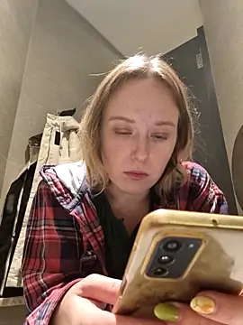 Snapshot of Public_Katrisha chatting on May 21, 2026, 2:25 pm Public Katrisha online show from May 21, 2026, 2:25 pm