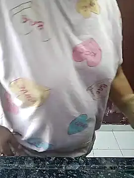 Snapshot of milf-kaira chatting on December 28, 2024, 3:15 am milf-kaira online show from December 28, 2024, 3:15 am