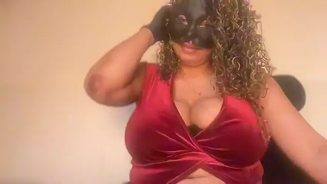 Snapshot of SCARLET-SANTANA chatting on May 6, 2026, 8:24 pm SCARLET-SANTANA online show from May 6, 2026, 8:24 pm