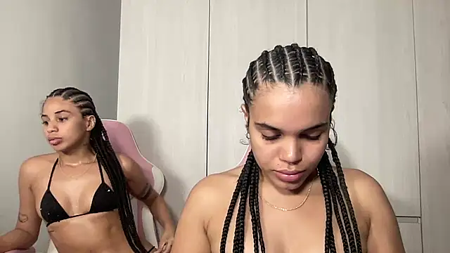 brithneysquirt online show from March 10, 2025, 6:34 pm