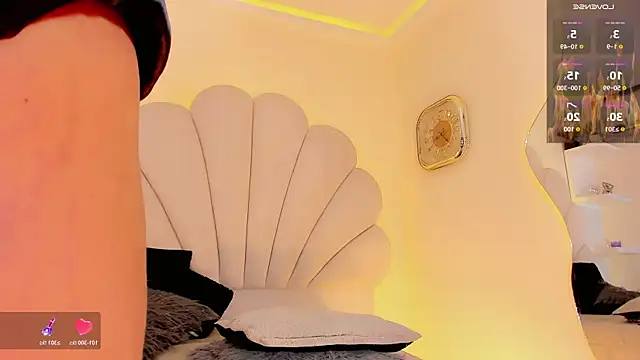 Snapshot of ValentinaMarinn chatting on October 26, 2025, 9:59 pm ValentinaMarinn online show from October 26, 2025, 9:59 pm