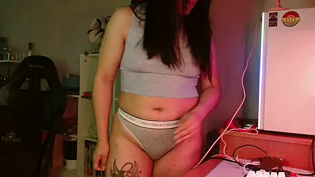 DirtyDi97 online show from April 24, 2026, 12:12 am