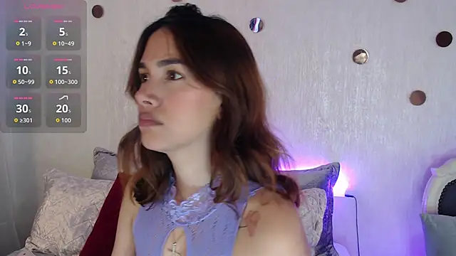 AdeleAndersonn online show from October 14, 2025, 4:29 pm