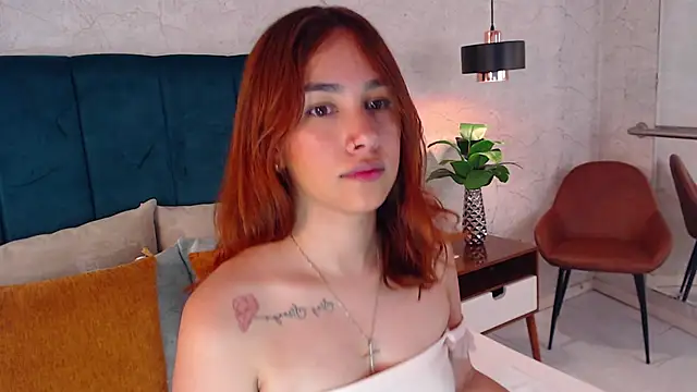 AdeleAndersonn online show from November 17, 2025, 7:29 pm