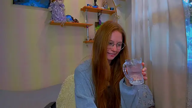 Fire Luna online show from February 9, 2026, 6:44 am