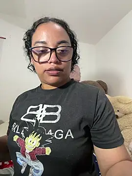 Snapshot of angela_angels_ chatting on June 30, 2026, 2:44 am angela angels online show from June 30, 2026, 2:44 am