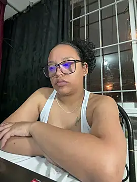 Snapshot of angela_angels_ chatting on June 28, 2026, 2:07 am angela angels online show from June 28, 2026, 2:07 am