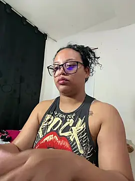 Snapshot of angela_angels_ chatting on August 3, 2026, 2:19 am angela angels online show from August 3, 2026, 2:19 am