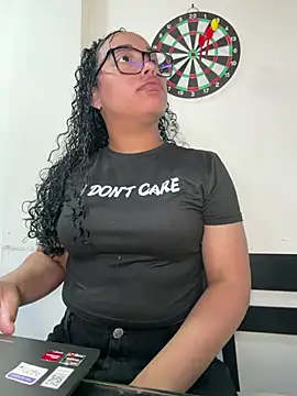 Snapshot of angela_angels_ chatting on July 26, 2026, 5:25 am angela angels online show from July 26, 2026, 5:25 am