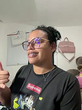 angela angels  online show from March 13, 2026, 8:08 am