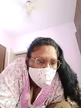 Snapshot of Pushpavathi_78 chatting on March 19, 2026, 8:58 am Pushpavathi 78 online show from March 19, 2026, 8:58 am