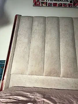 kenndall 21 online show from March 12, 2026, 1:33 am