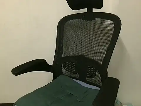 Snapshot of sexysmboy69 chatting on October 9, 2025, 4:29 pm sexysmboy69 online show from October 9, 2025, 4:29 pm