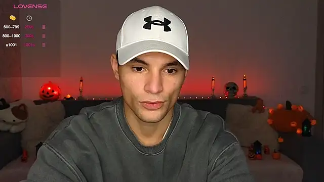 Snapshot of denlover1 chatting on October 17, 2025, 6:39 am denlover1 online show from October 17, 2025, 6:39 am