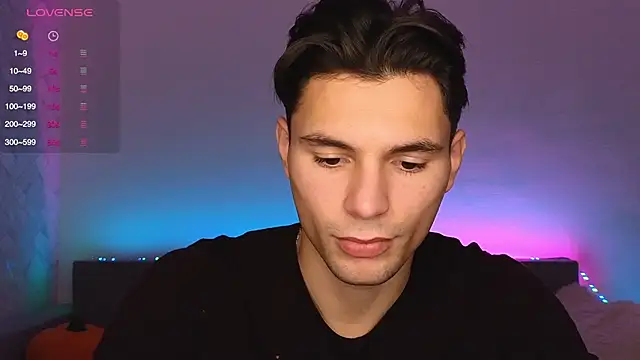 Snapshot of denlover1 chatting on November 10, 2025, 8:30 am denlover1 online show from November 10, 2025, 8:30 am