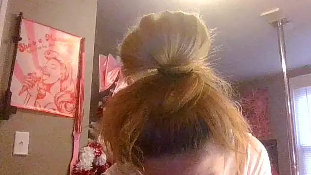 lexybabyxo online show from December 17, 2025, 12:21 pm