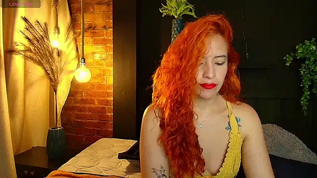 sahra taylor  online show from December 17, 2025, 4:23 pm