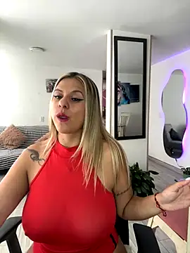 Snapshot of _Maraa chatting on November 13, 2025, 5:28 pm Maraa online show from November 13, 2025, 5:28 pm