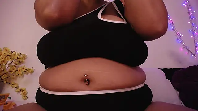 Snapshot of Nicol_Love0 chatting on November 27, 2025, 12:05 pm Nicol Love0 online show from November 27, 2025, 12:05 pm