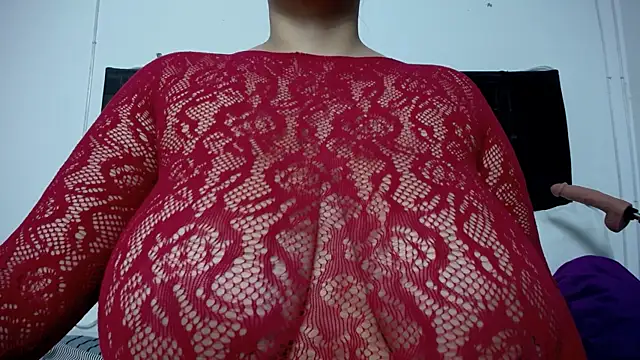 Snapshot of Nicol_Love0 chatting on June 3, 2026, 12:28 pm Nicol Love0 online show from June 3, 2026, 12:28 pm