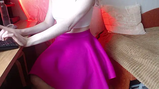 SunnyJoysx online show from December 2, 2024, 11:18 am