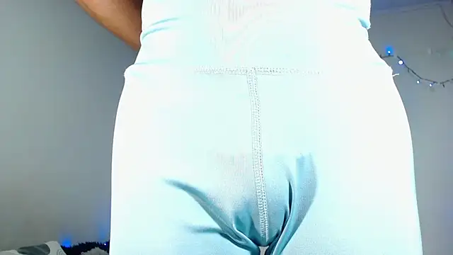 Snapshot of JessicaEbony chatting on March 12, 2026, 1:33 am JessicaEbony online show from March 12, 2026, 1:33 am